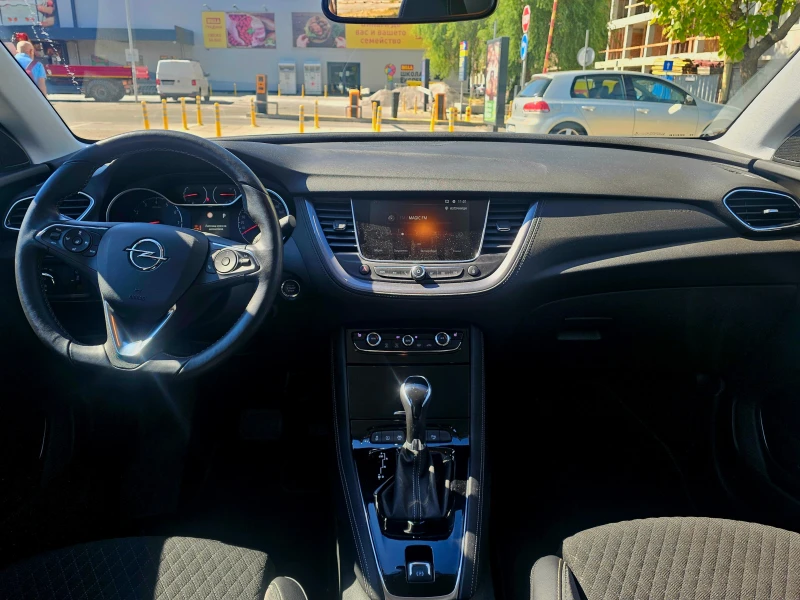 Opel Grandland X 1.2 130ph 39 000км, снимка 5 - Автомобили и джипове - 52614682