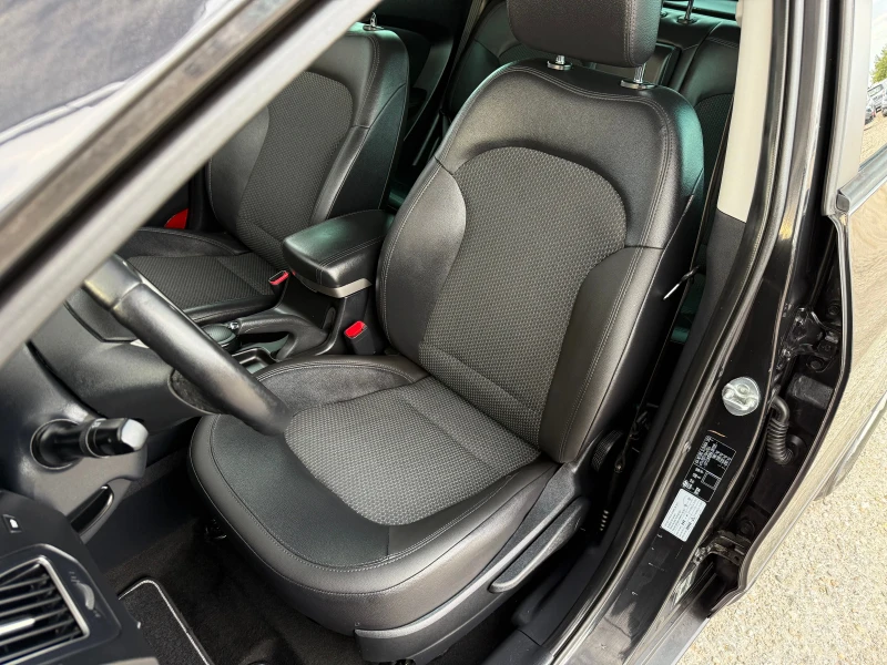 Hyundai IX35 2.0 i, снимка 9 - Автомобили и джипове - 52028969