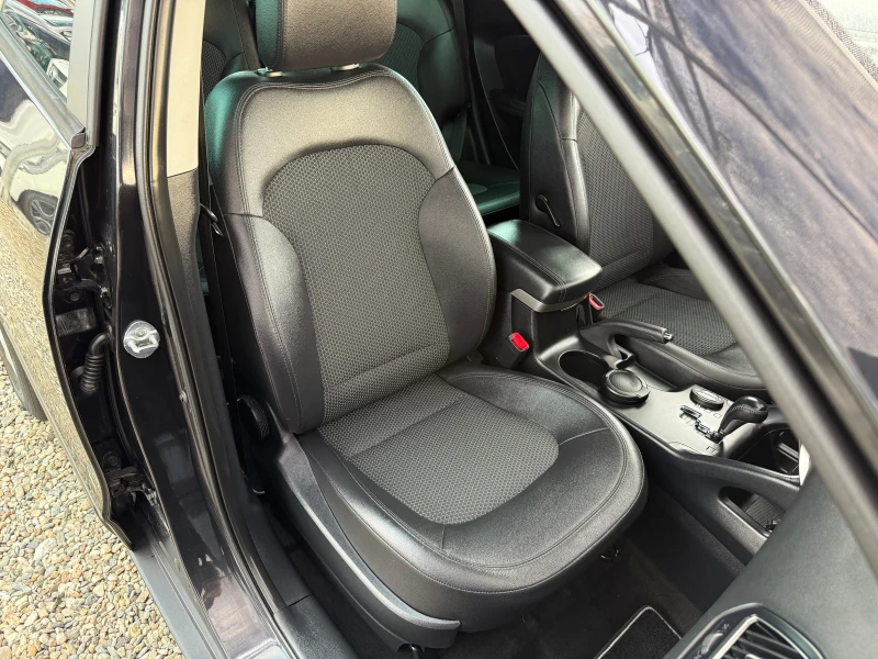 Hyundai IX35 2.0 i, снимка 17 - Автомобили и джипове - 52028969
