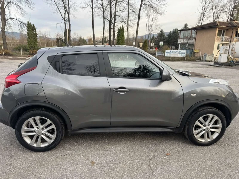 Nissan Juke 1.6 DIG TURBO, снимка 4 - Автомобили и джипове - 52655313