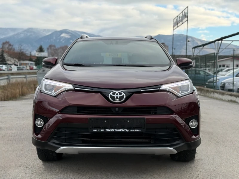 Toyota Rav4 2.0-d4d-EXLUSIVE-TOP-КАМЕРА-360-ПОДГРЕВ-КОЖА-КСЕНО, снимка 2 - Автомобили и джипове - 53105715