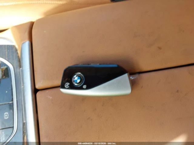 BMW X7 * xDrive40i* КОЖА* ПОДГРЕВ* ОБДУХВАНЕ* ПАНОРАМА* F, снимка 10 - Автомобили и джипове - 54460423