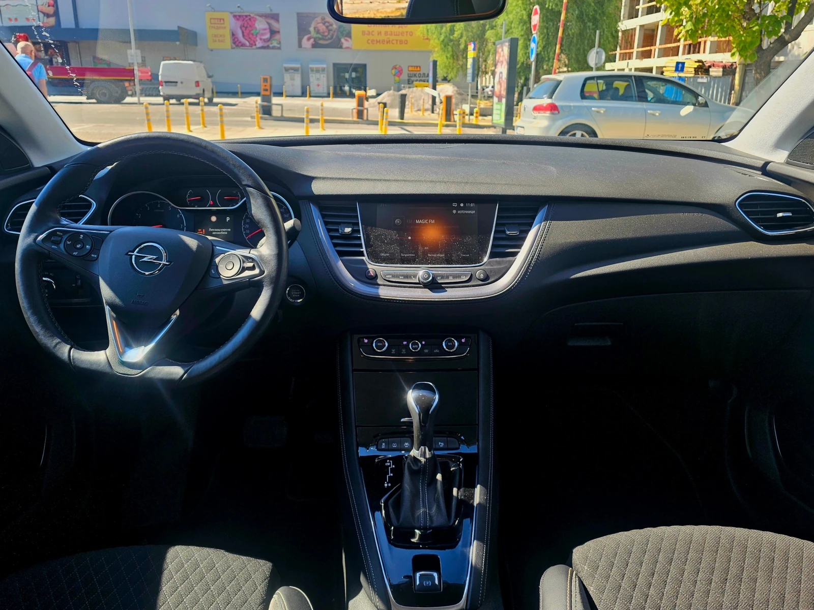 Opel Grandland X 1.2 130ph 39 000км - изображение 5