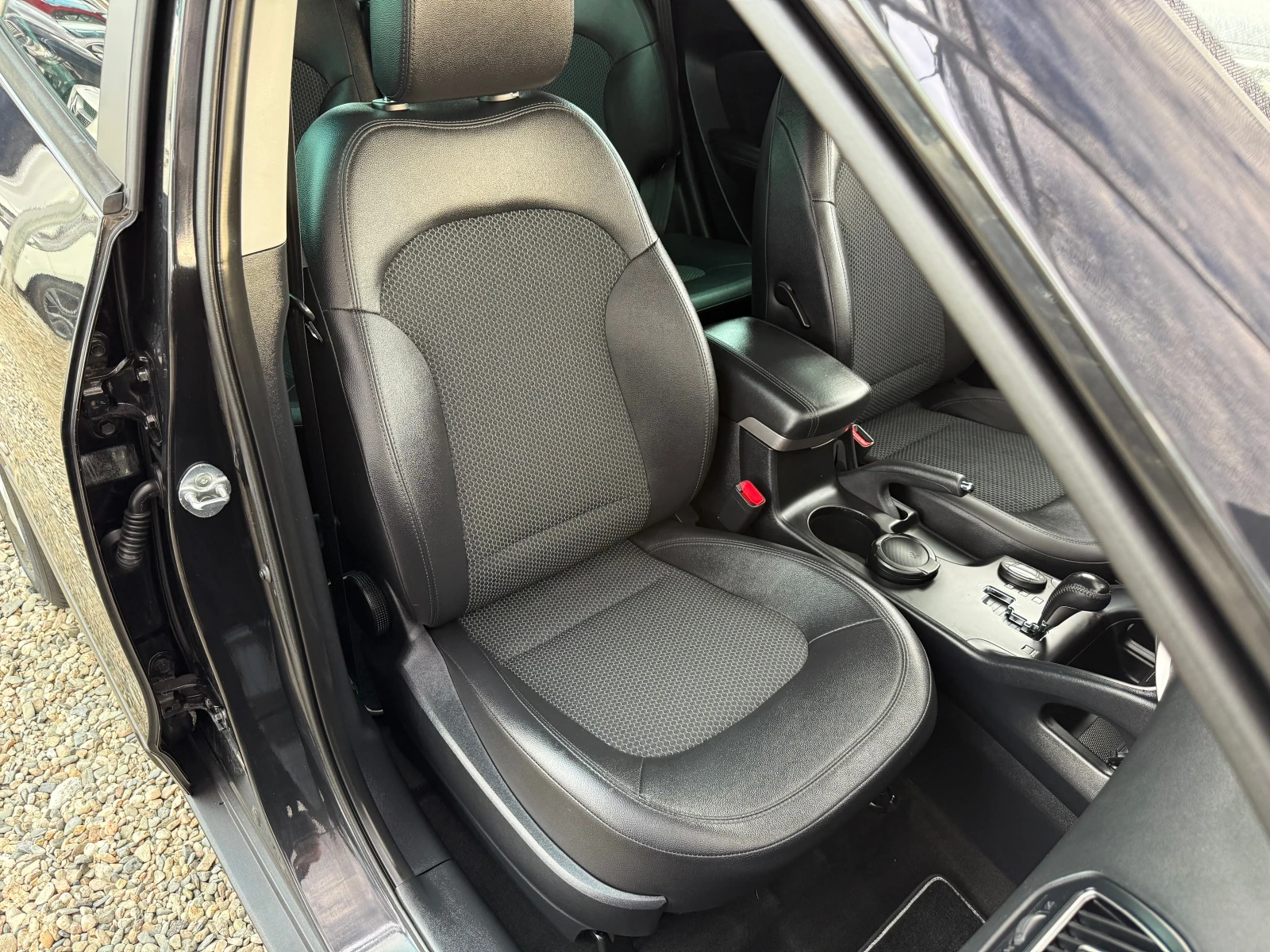 Hyundai IX35 2.0 i | Mobile.bg   17