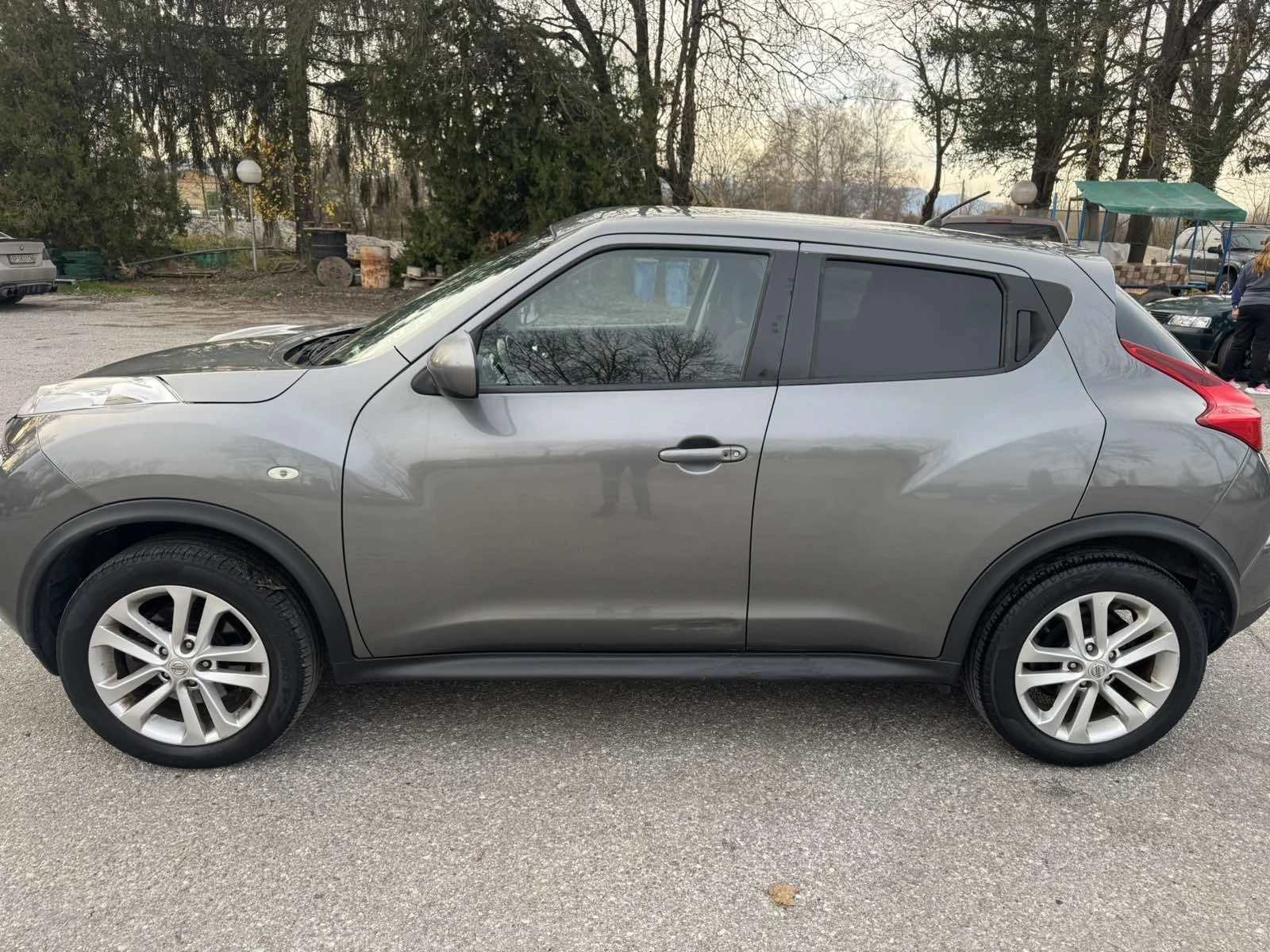Nissan Juke 1.6 DIG TURBO - изображение 2