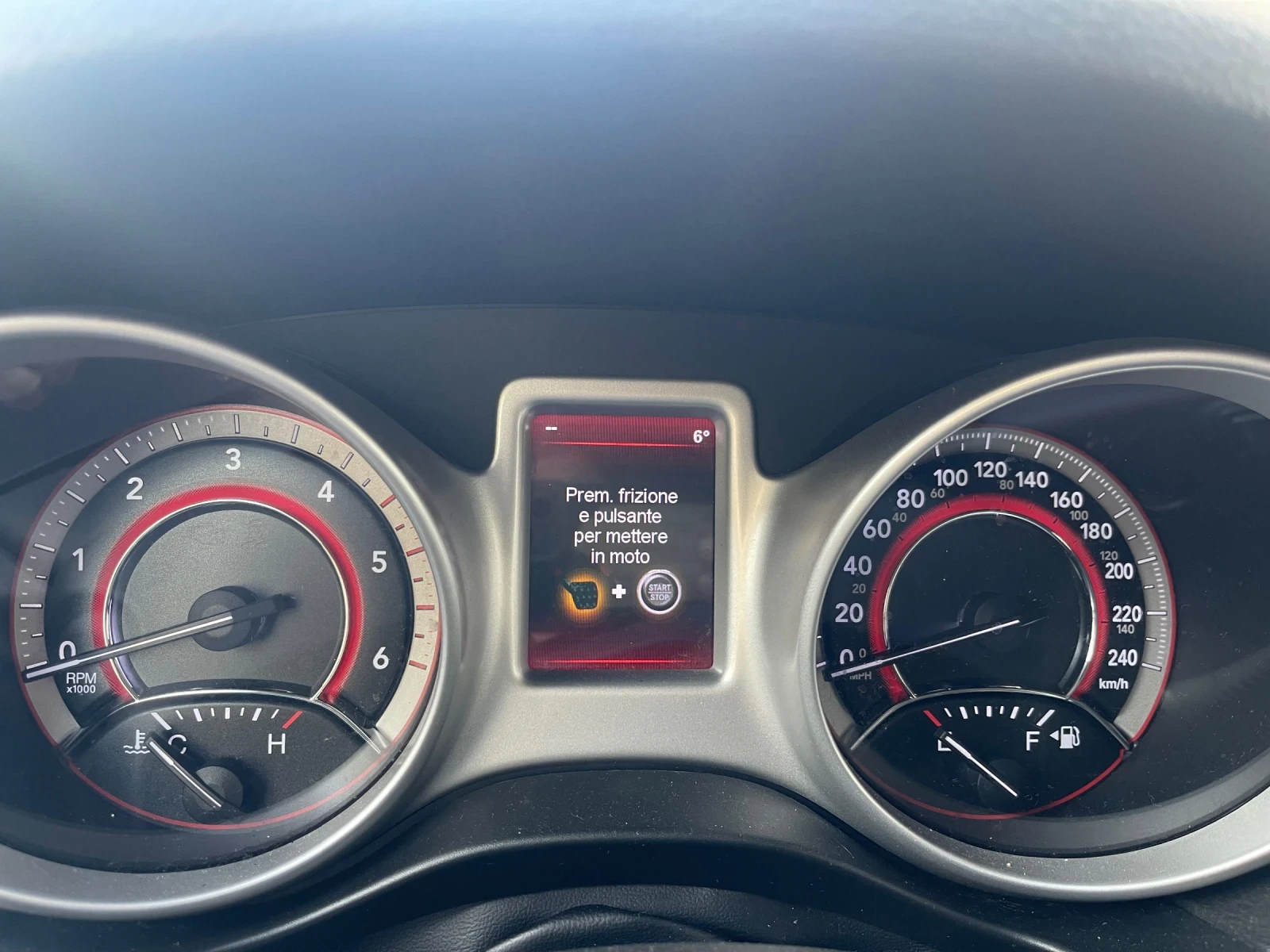 Fiat Freemont 2.0d 170�.� | Mobile.bg � ����������� 14