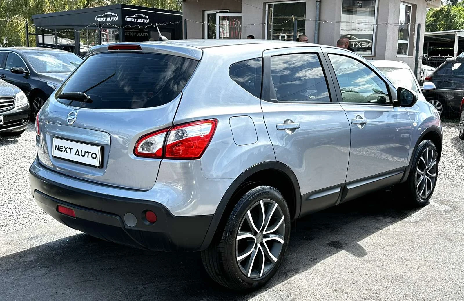 Nissan Qashqai 1.6I 117HP AUTOMAT ГАЗ EURO5 - изображение 5