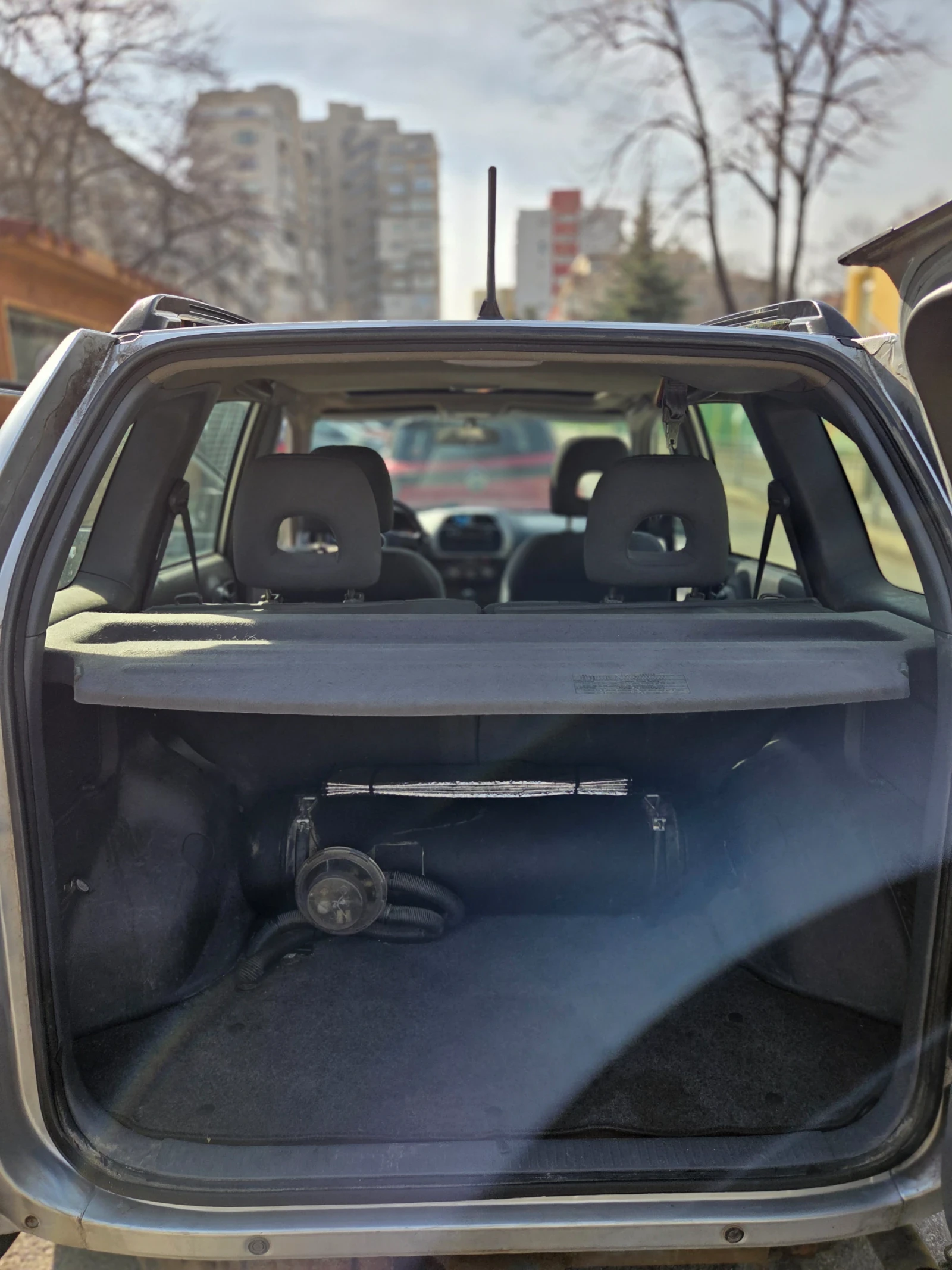 Toyota Rav4  - изображение 9