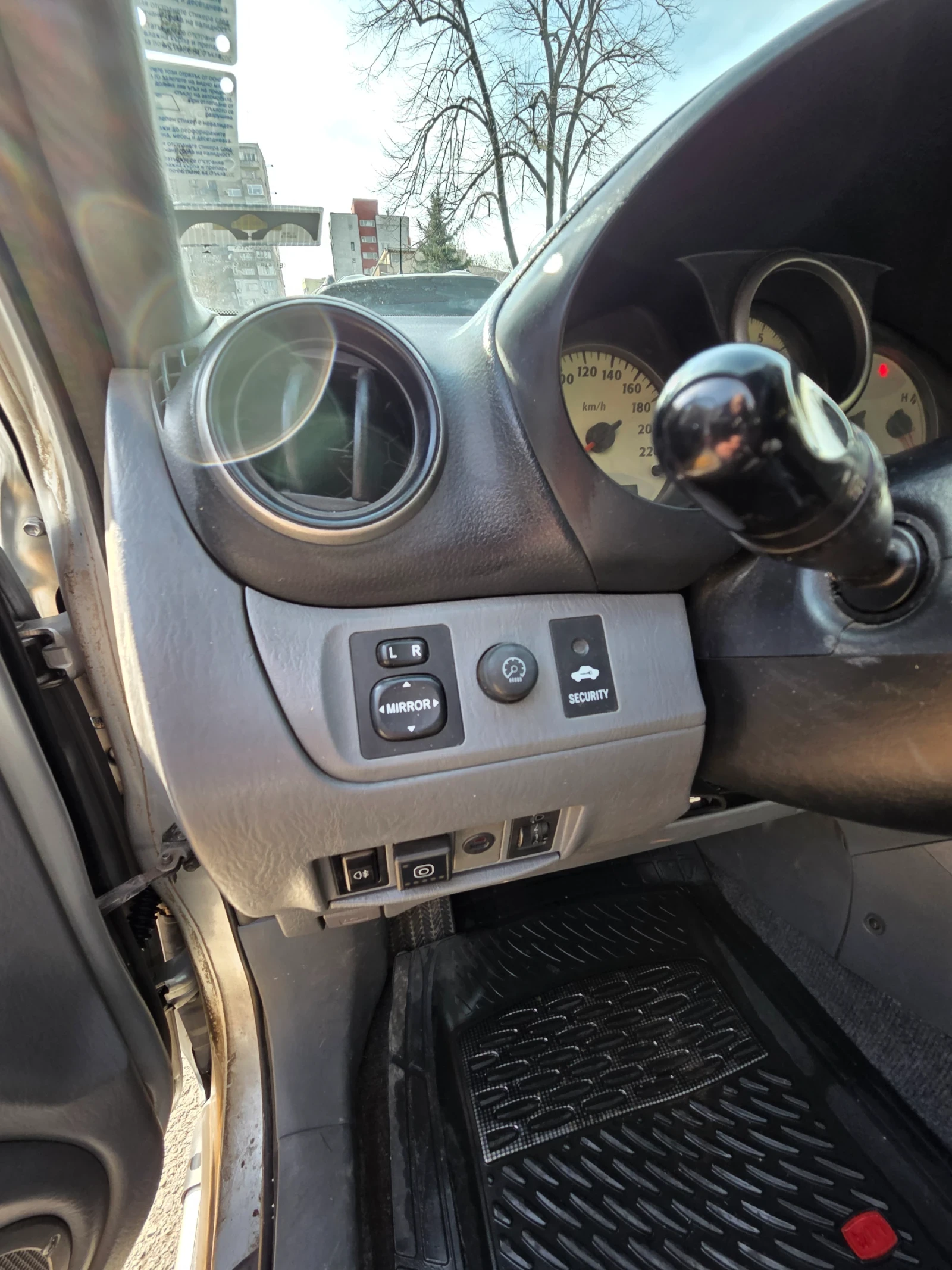 Toyota Rav4  - изображение 3