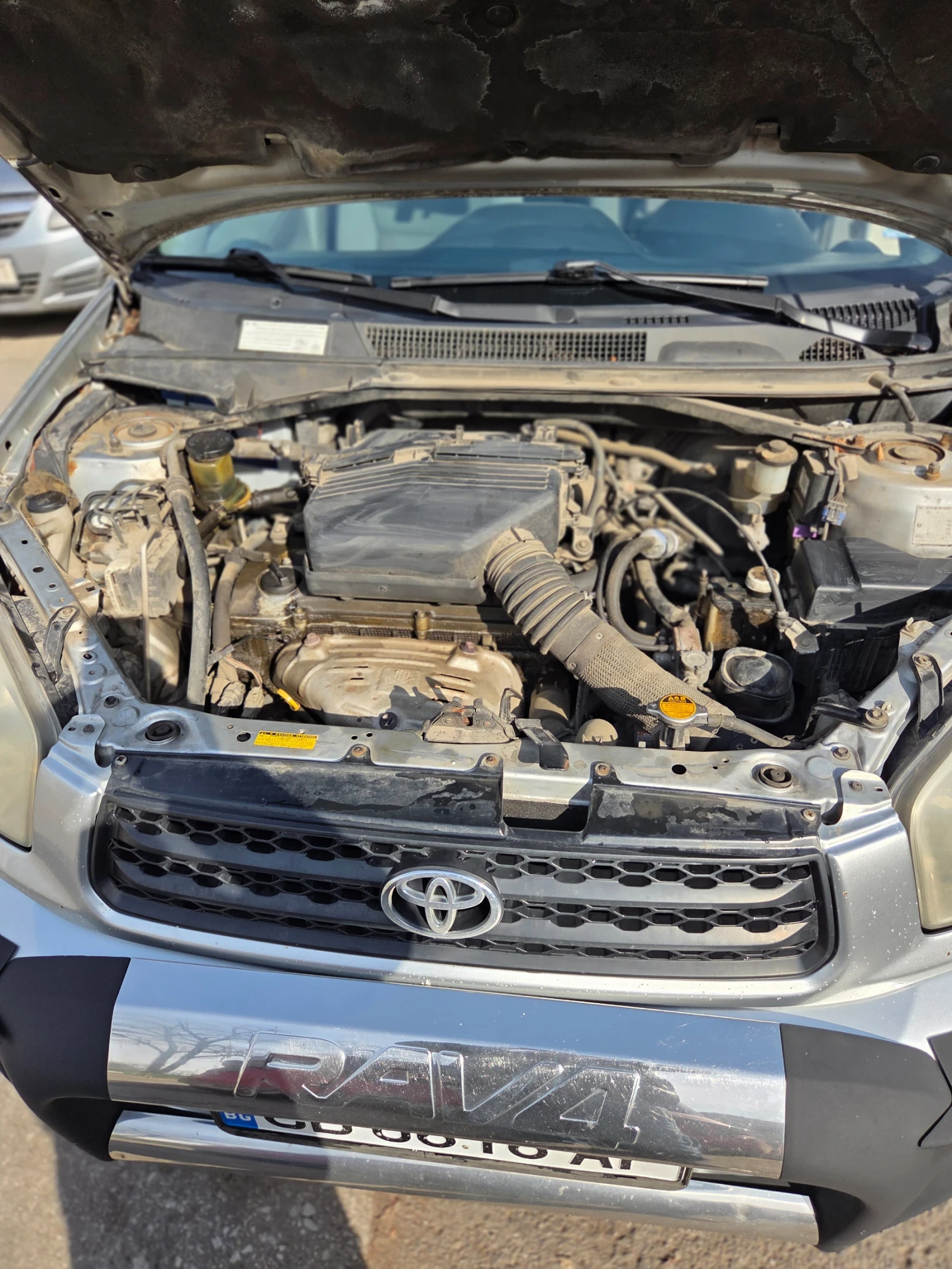 Toyota Rav4, снимка 16 - Автомобили и джипове - 53686090