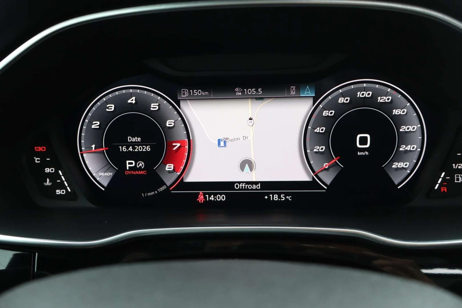 Audi Q3 S Line quattro Prestige  CARFAX, снимка 10 - Автомобили и джипове - 54243379