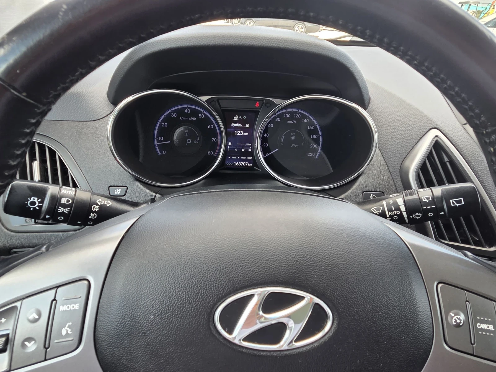 Hyundai IX35 2.0 | Mobile.bg � ����������� 13