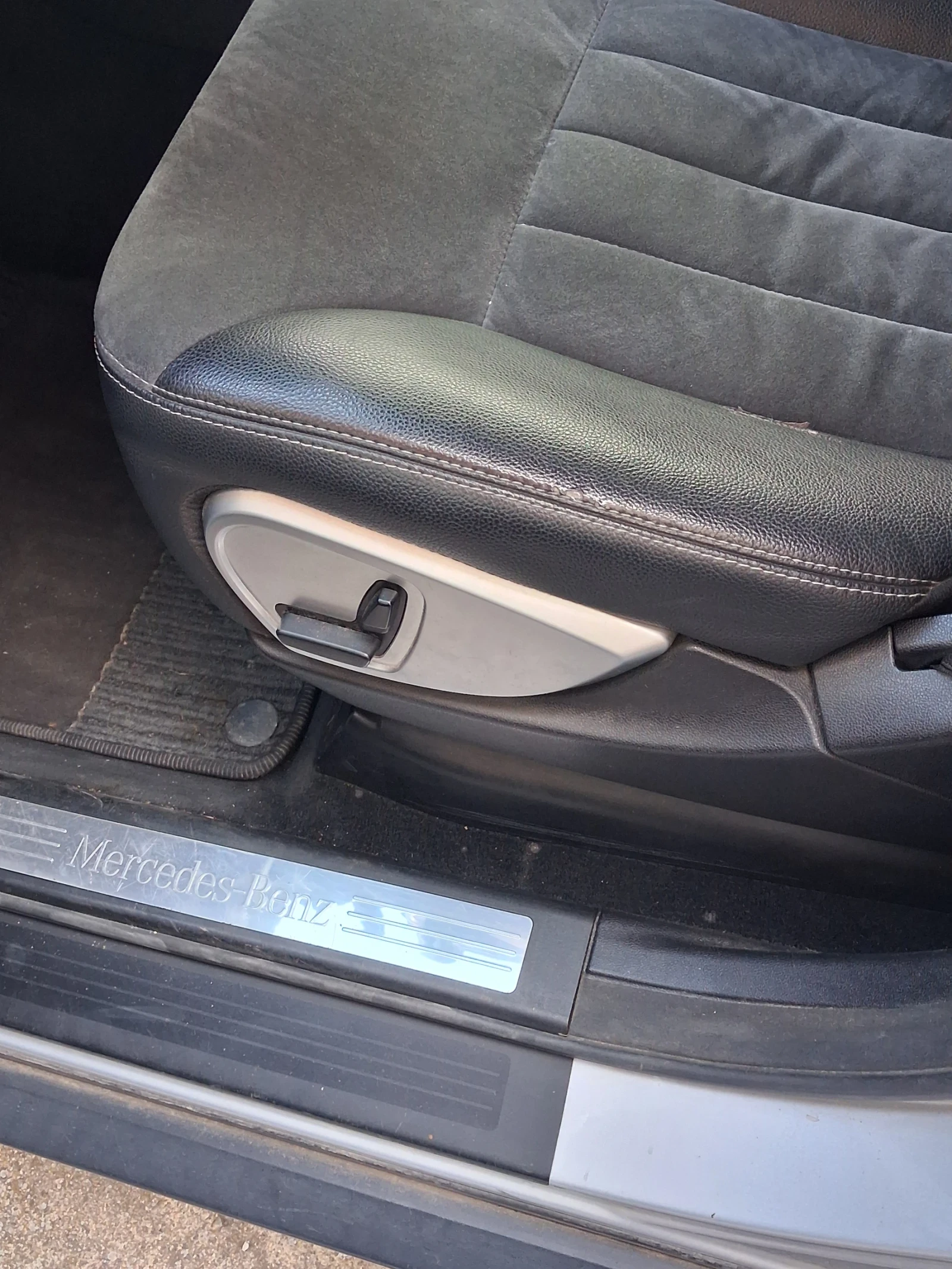 Mercedes-Benz ML 320, снимка 13 - Автомобили и джипове - 54730037