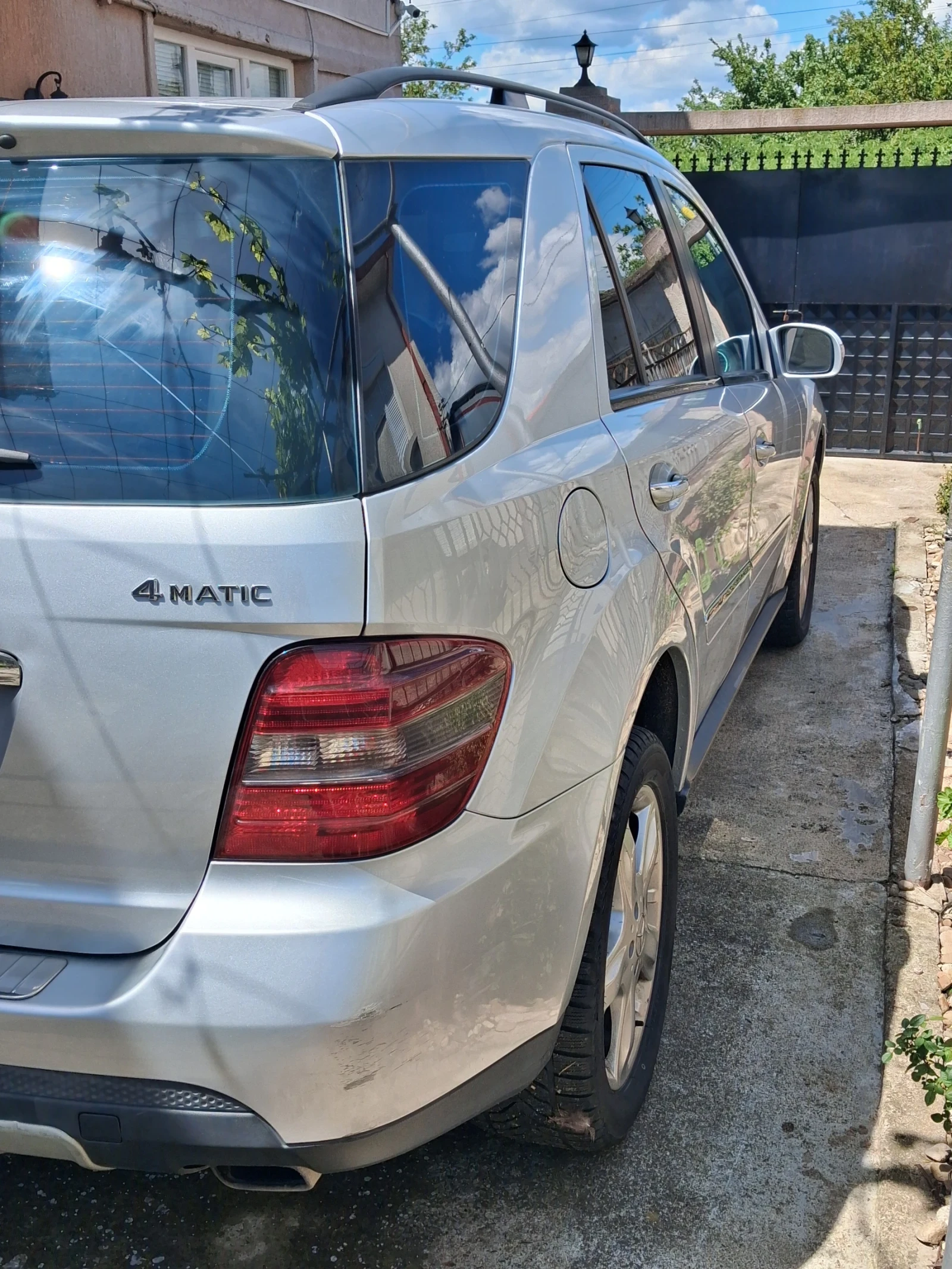 Mercedes-Benz ML 320, снимка 7 - Автомобили и джипове - 54730037