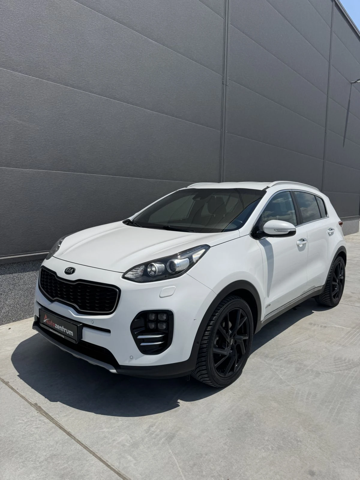 Kia Sportage GT-Line 4WD, снимка 2 - Автомобили и джипове - 55195777