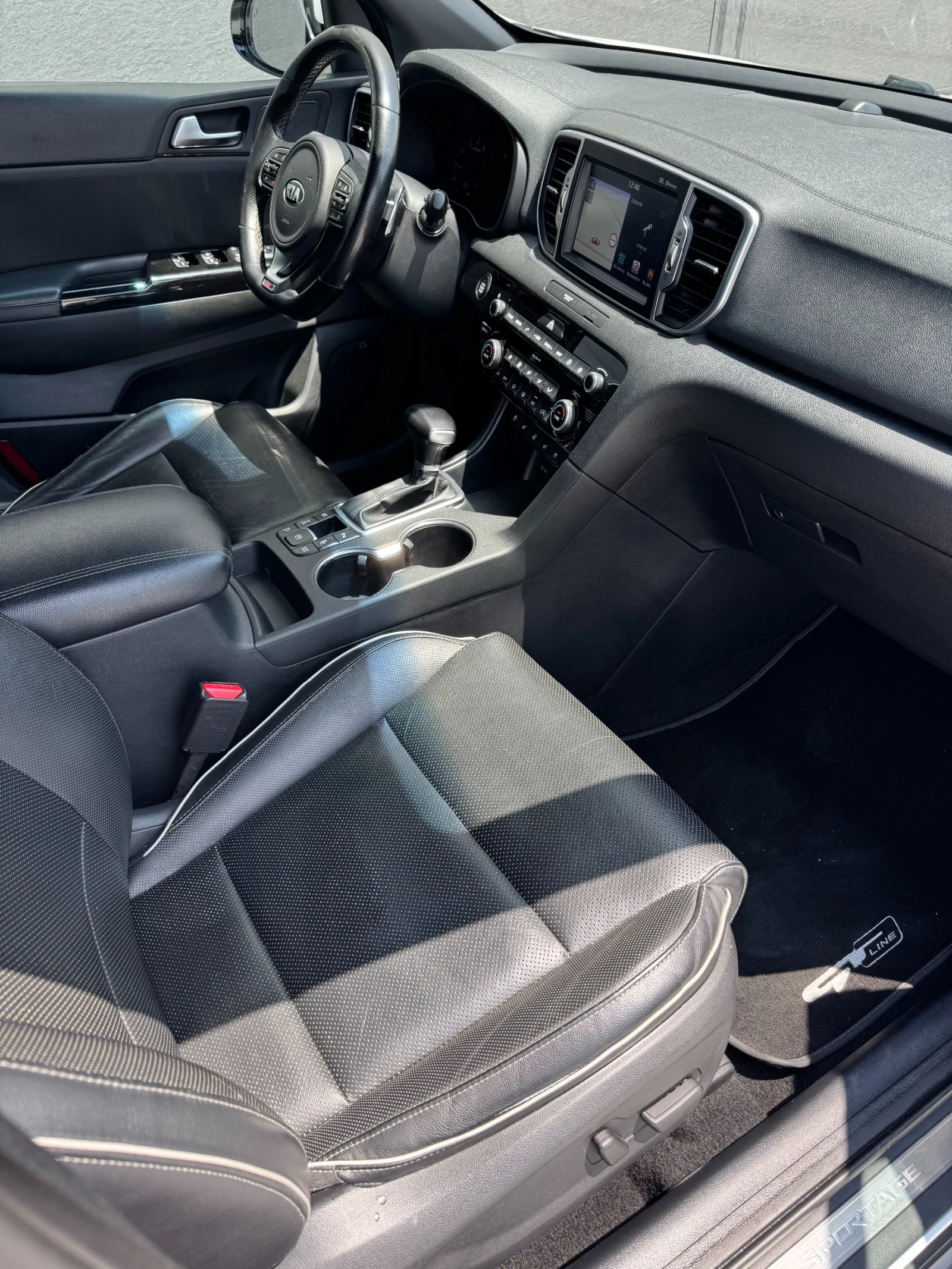 Kia Sportage GT-Line 4WD, снимка 8 - Автомобили и джипове - 55195777