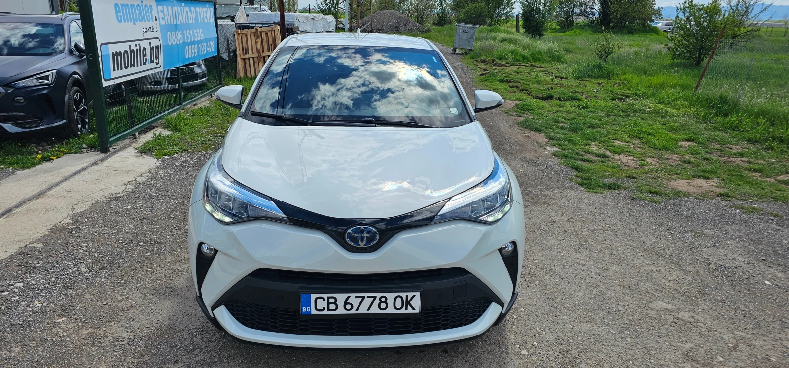 Toyota C-HR 1.8i HYBRID Фейс, снимка 3 - Автомобили и джипове - 55465575