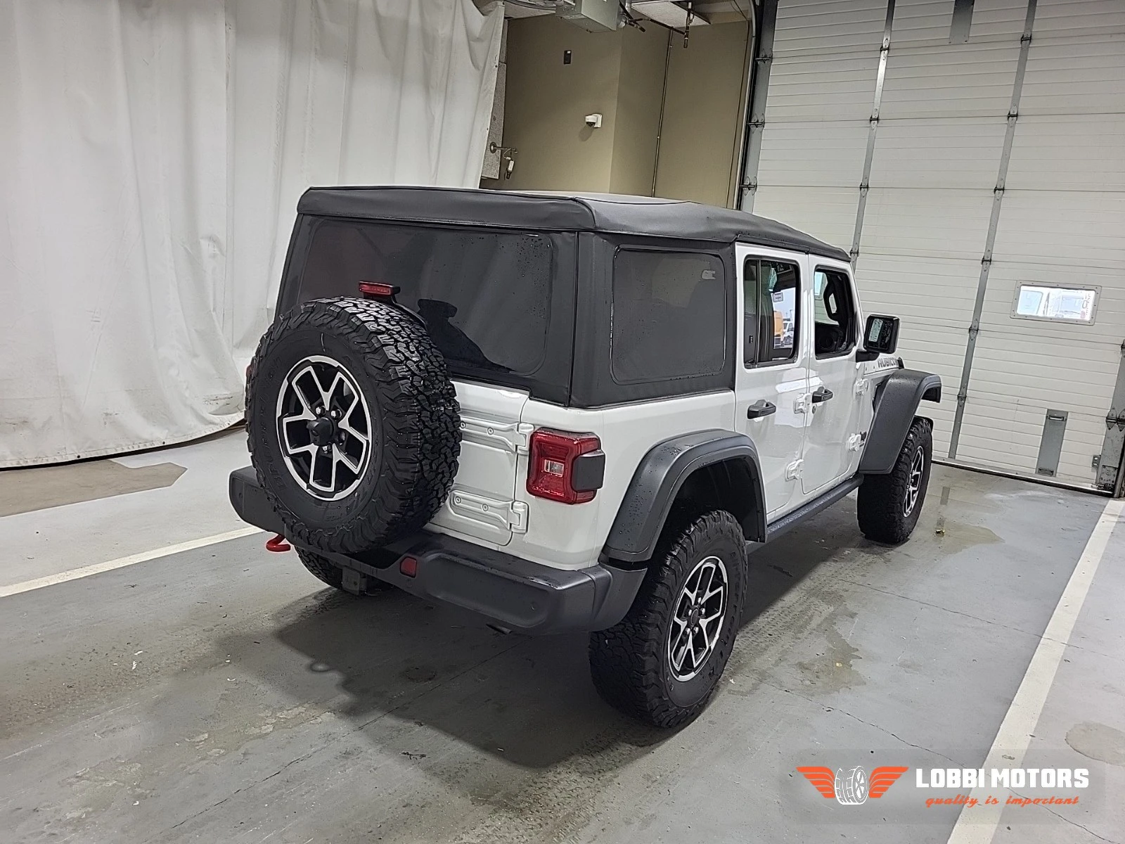 Jeep Wrangler, снимка 3 - Автомобили и джипове - 56069231