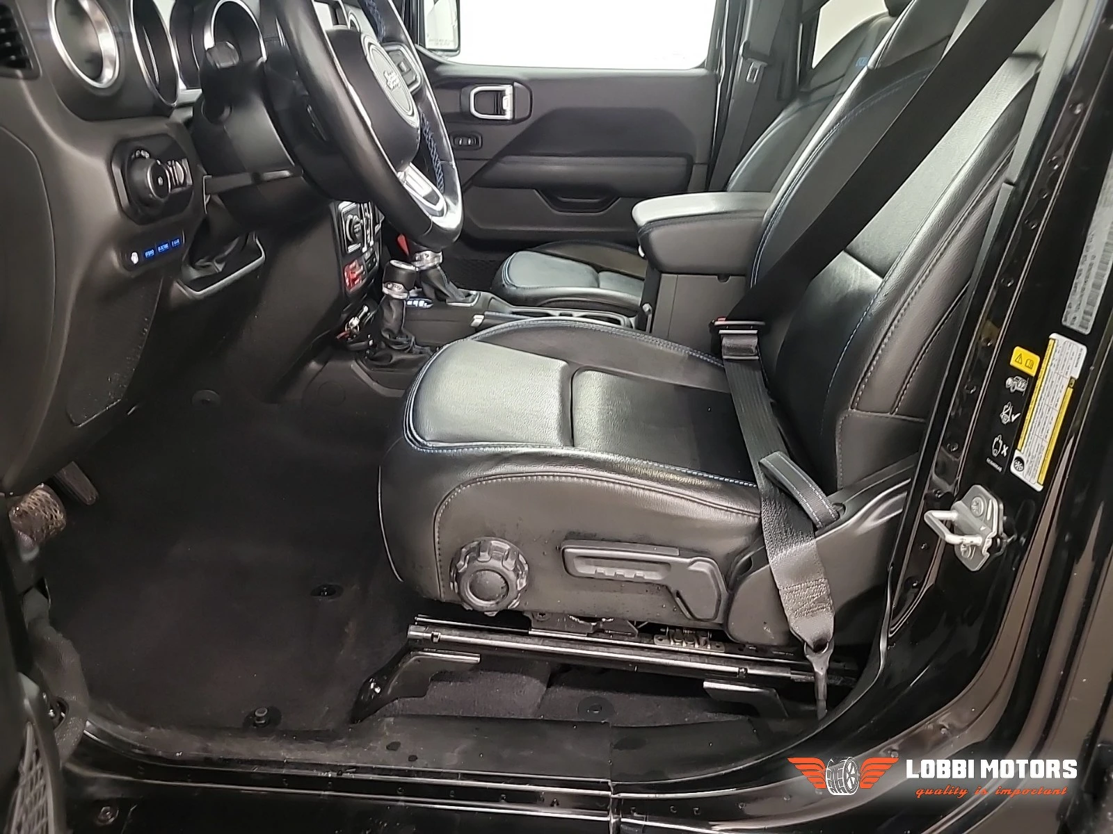 Jeep Wrangler, снимка 5 - Автомобили и джипове - 56295537