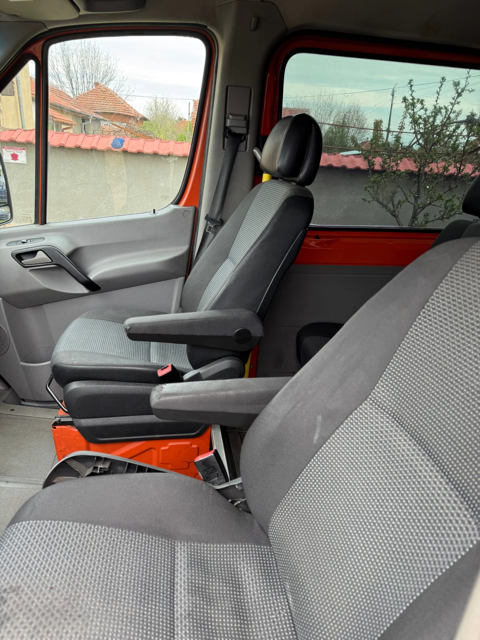Mercedes-Benz Sprinter 211 2.2 Пасажерски климатик. БАРТЕР. ЛИЗИНГ. - изображение 6