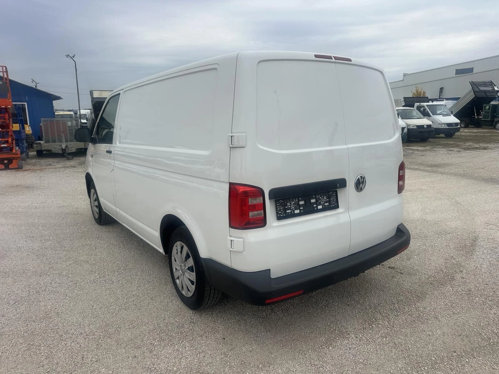VW T6  - изображение 7