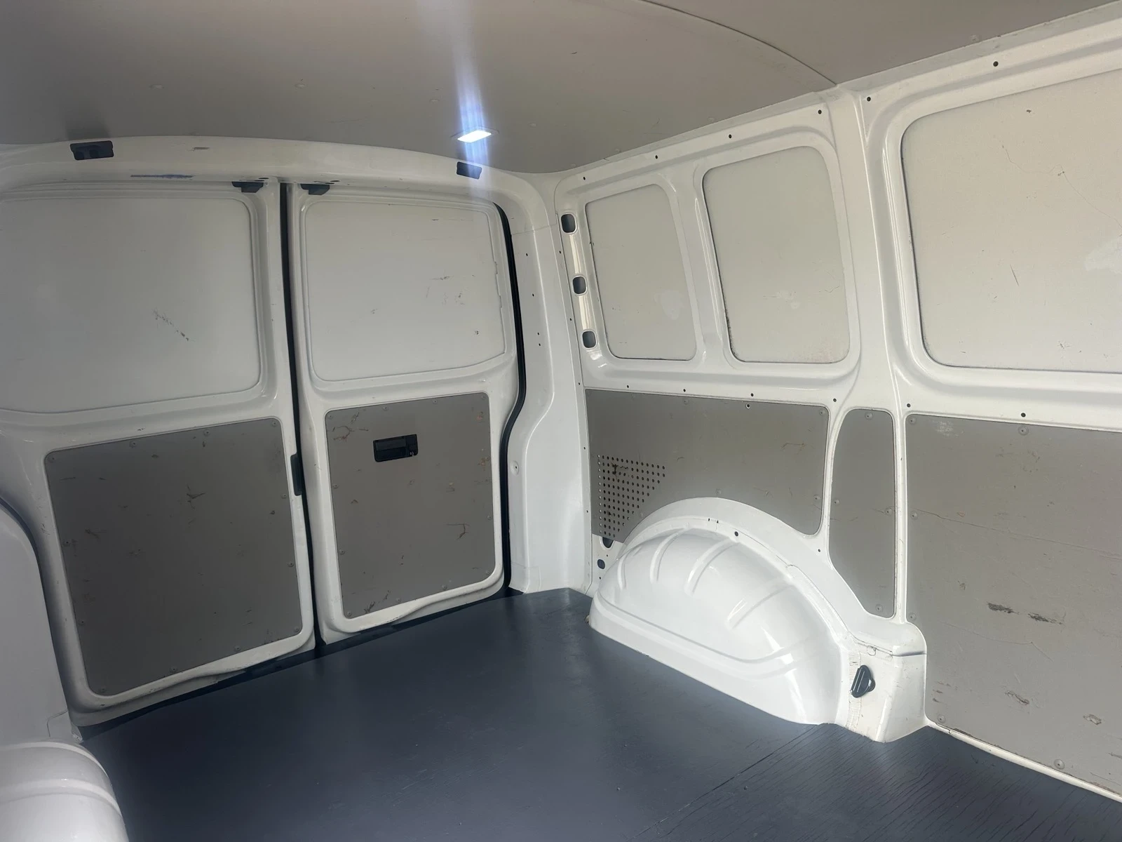 VW T6  - изображение 10