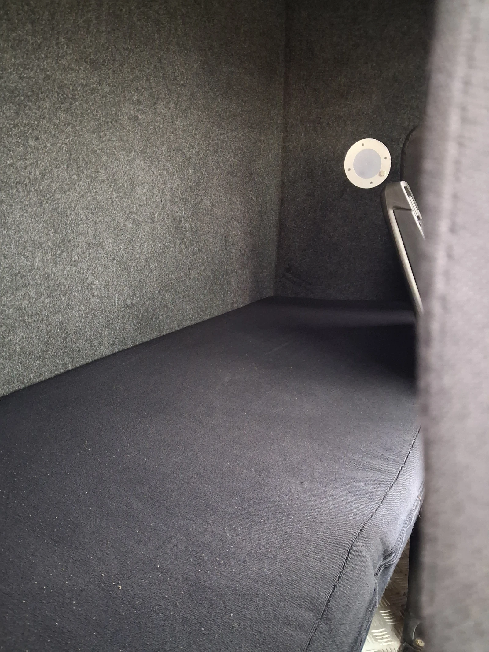 Iveco 35c18 Хладилен, снимка 8 - Бусове и автобуси - 54166101