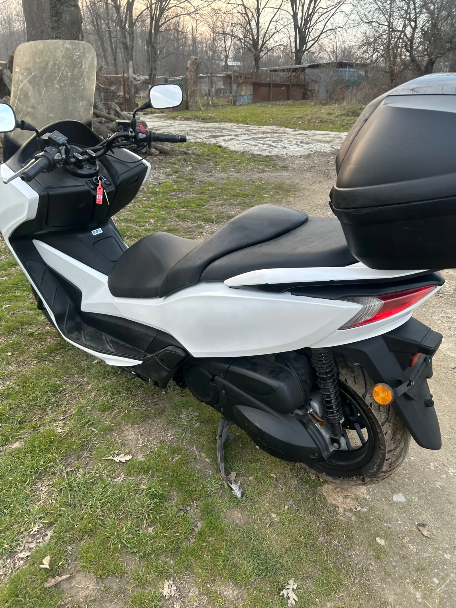 Honda Forza 300 abs tcs - изображение 7