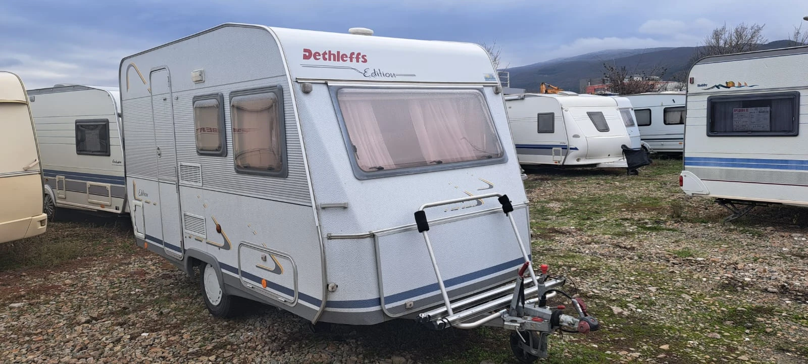 Каравана Dethleffs 400, снимка 1