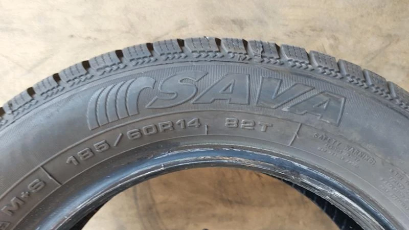 Гуми Зимни 185/60R14, снимка 4 - Гуми и джанти - 29260024