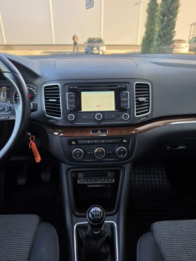 VW Sharan Lux, Navi, 7 mesta, снимка 12