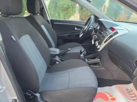 Kia Ceed 1.4i 90hp* NAVI * EURO 4 * КЛИМАТИК * ЛИЗИНГ * , снимка 13