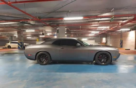 Dodge Challenger SRT, снимка 3