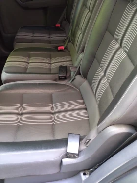 Обява за продажба на VW Touran 2.0 TDI ~13 500 лв. - изображение 6