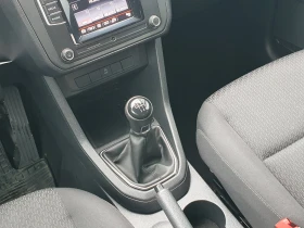 VW Caddy Trendline TGI BMT 5 места, снимка 8