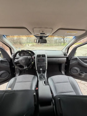 Mercedes-Benz A 180, снимка 13