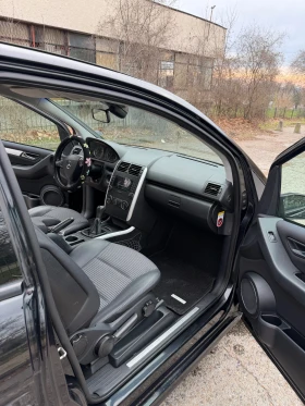 Mercedes-Benz A 180, снимка 10