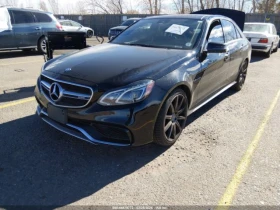 ������ Mercedes-Benz E 63 A...