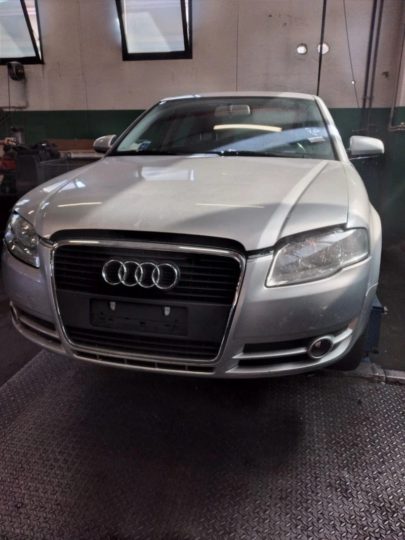 Audi A4 2.0tdi, снимка 7 - Автомобили и джипове - 47071299