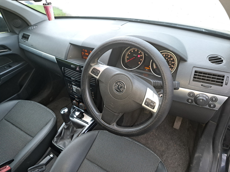 Opel Astra 1, 6 бензин 115коня на части , снимка 6 - Автомобили и джипове - 45375428