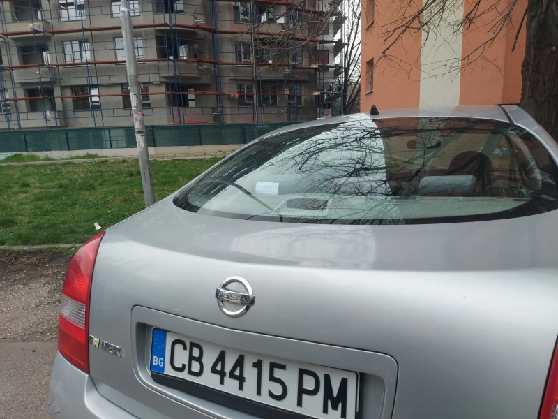 Nissan Primera, снимка 5 - Автомобили и джипове - 47944323