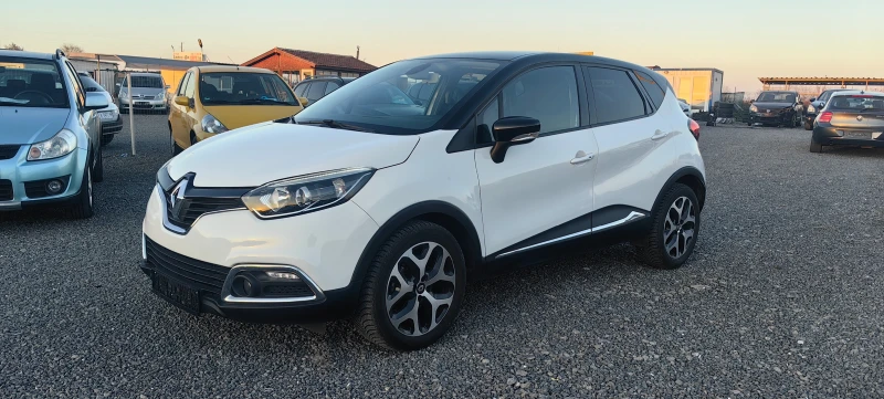 Renault Captur 1.2i automat full, снимка 1 - Автомобили и джипове - 47667176