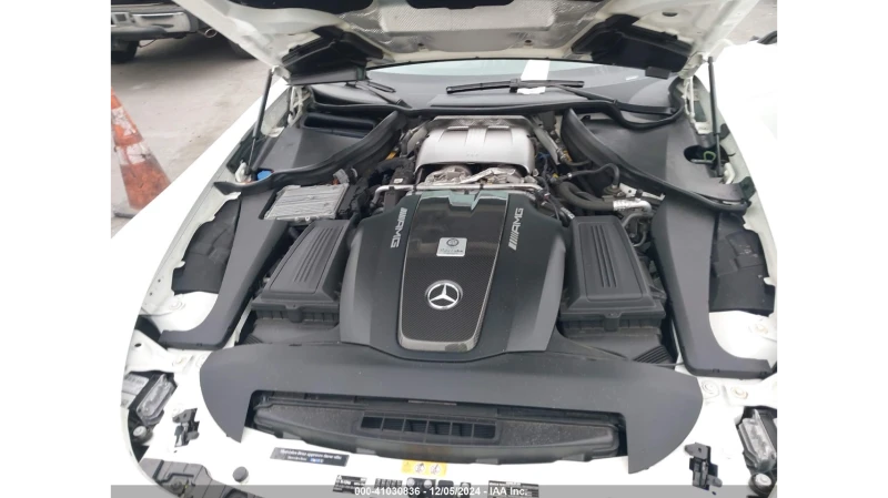 Mercedes-Benz AMG GT S, снимка 8 - Автомобили и джипове - 49274241