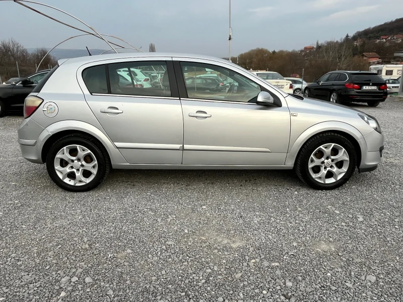 Opel Astra 1.6i 105k, снимка 7 - Автомобили и джипове - 49471904