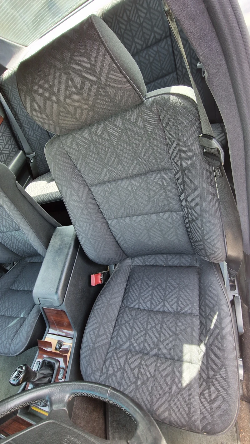 Mercedes-Benz C 180 C 180/ELEGANSE/UNIKAT, снимка 7 - Автомобили и джипове - 52199600