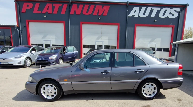 Mercedes-Benz C 180 C 180/ELEGANSE/UNIKAT, снимка 10 - Автомобили и джипове - 52199600