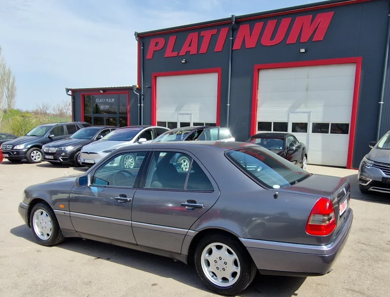 Mercedes-Benz C 180 C 180/ELEGANSE/UNIKAT, снимка 4 - Автомобили и джипове - 52199600