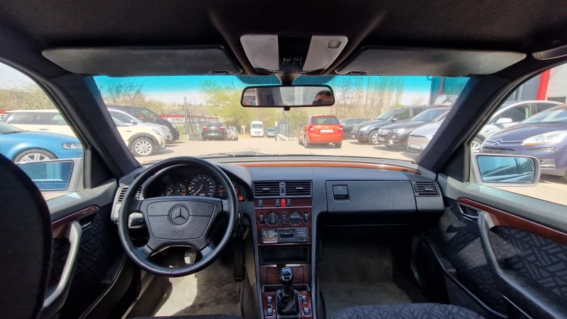 Mercedes-Benz C 180 C 180/ELEGANSE/UNIKAT, снимка 9 - Автомобили и джипове - 52199600