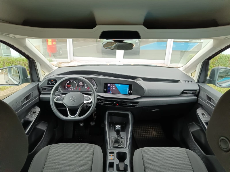 VW Caddy 2.0 TDI , снимка 13 - Автомобили и джипове - 52345221