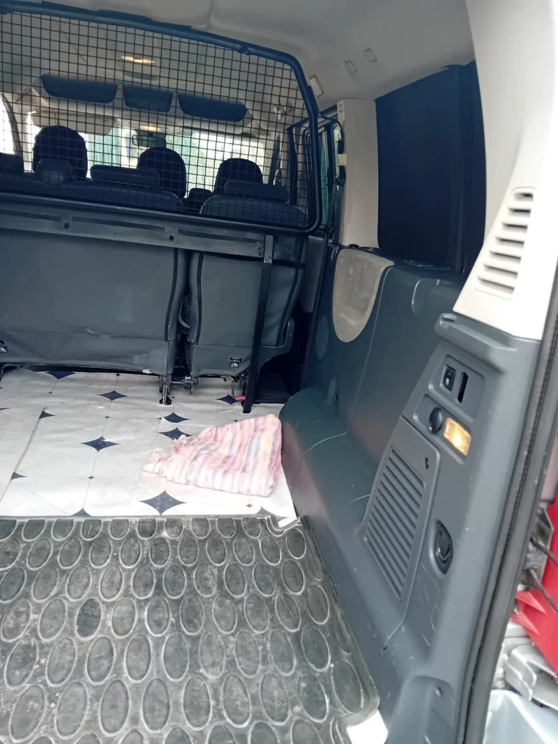 Peugeot Expert, снимка 10 - Автомобили и джипове - 52585541